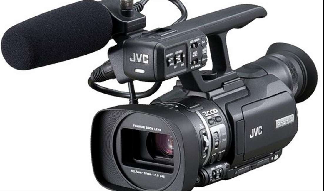 Shitet kamer HD profesionale JVC GMYHM100E